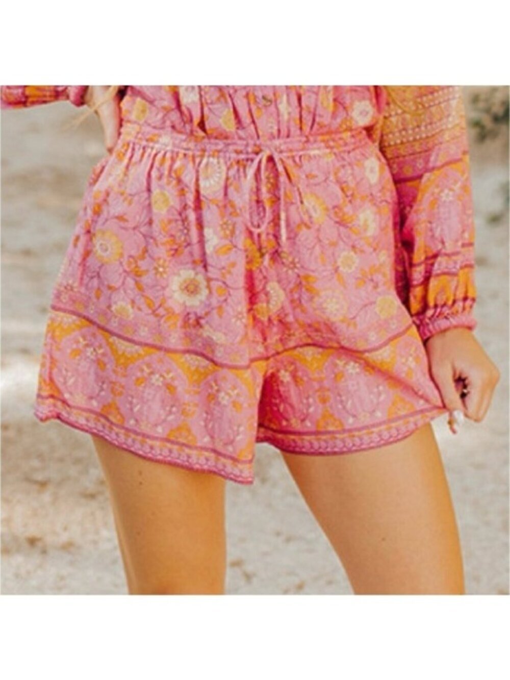 Spell NWT Utopia Pink Floral Shorts in XS